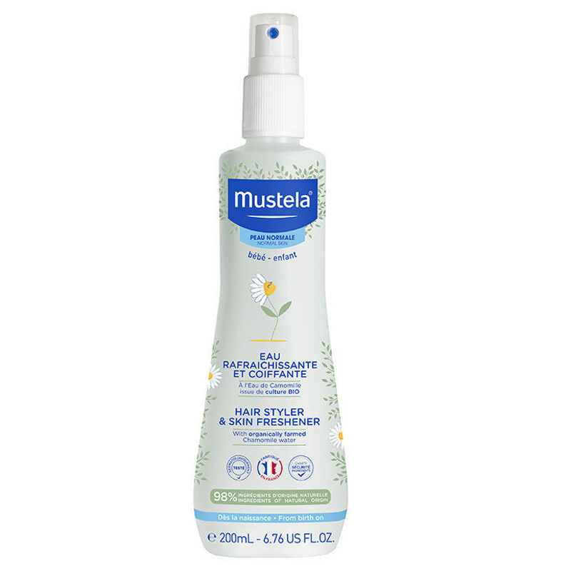 MUSTELA Восстанавливающий и стильный спрей с органической ромашковой водой.